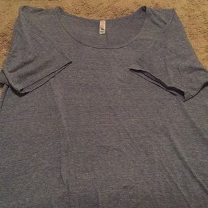 LuLaRoe Perfect T NWOT